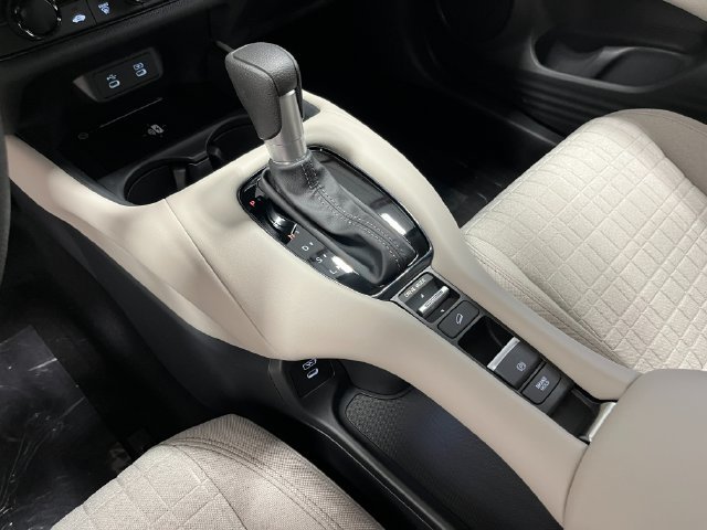 New 2027 Honda HR-V LX image 17