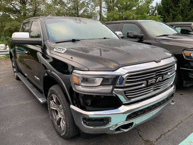 Used 2019 RAM 1500 Laramie AWD/4WD image 9