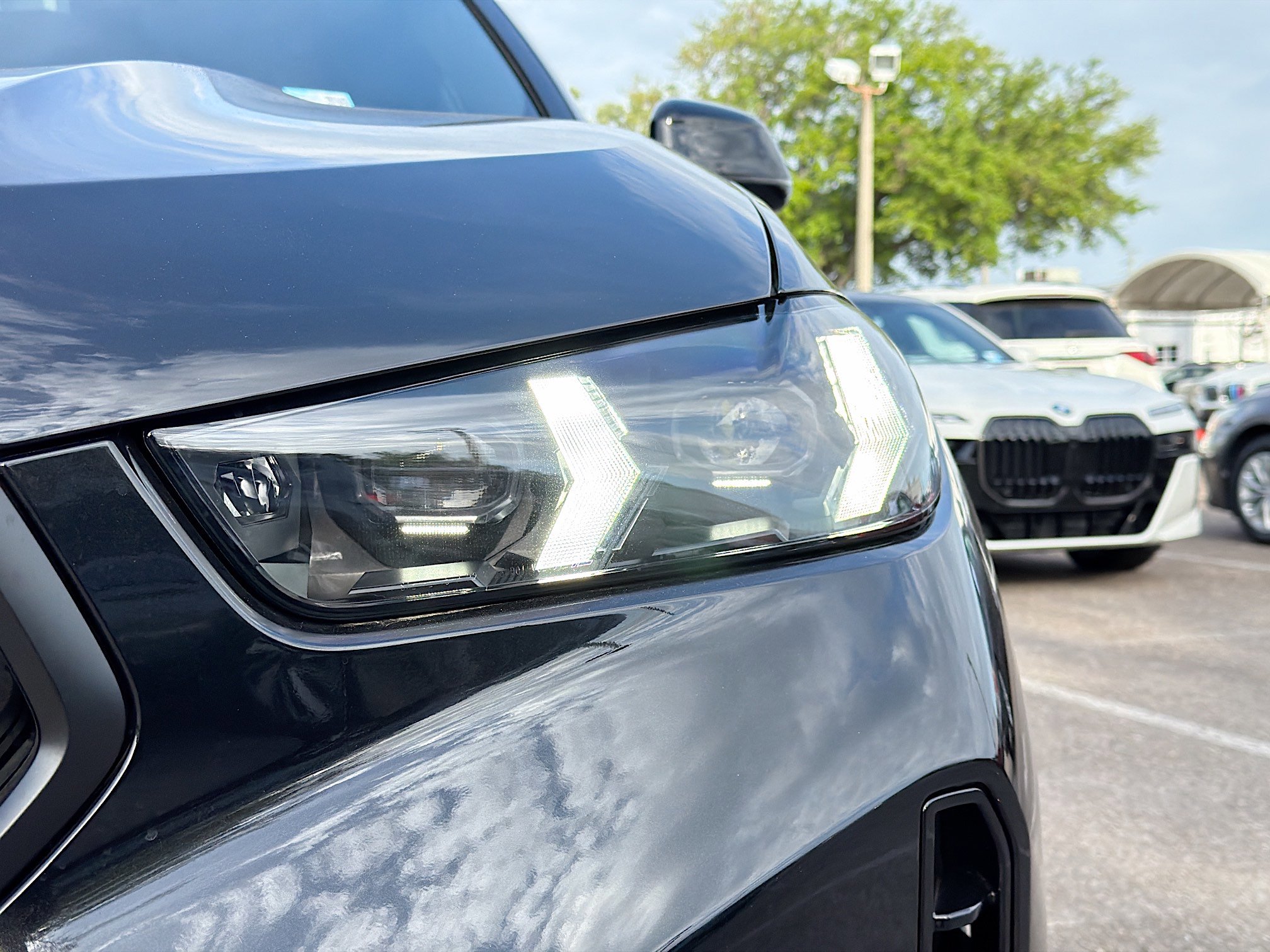 New 2026 BMW X6 xDrive40i image 9