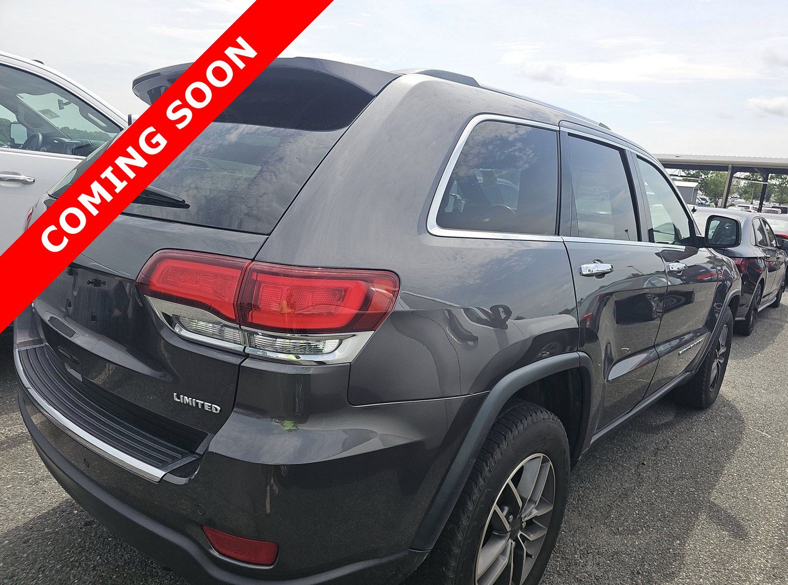 Used 2021 Jeep Grand Cherokee Limited w/ Premium Lighting Group AWD/4WD image 4