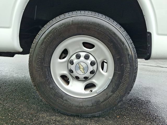 Certified 2024 Chevrolet Express 2500 w/ Driver Convenience Package RWD image 20