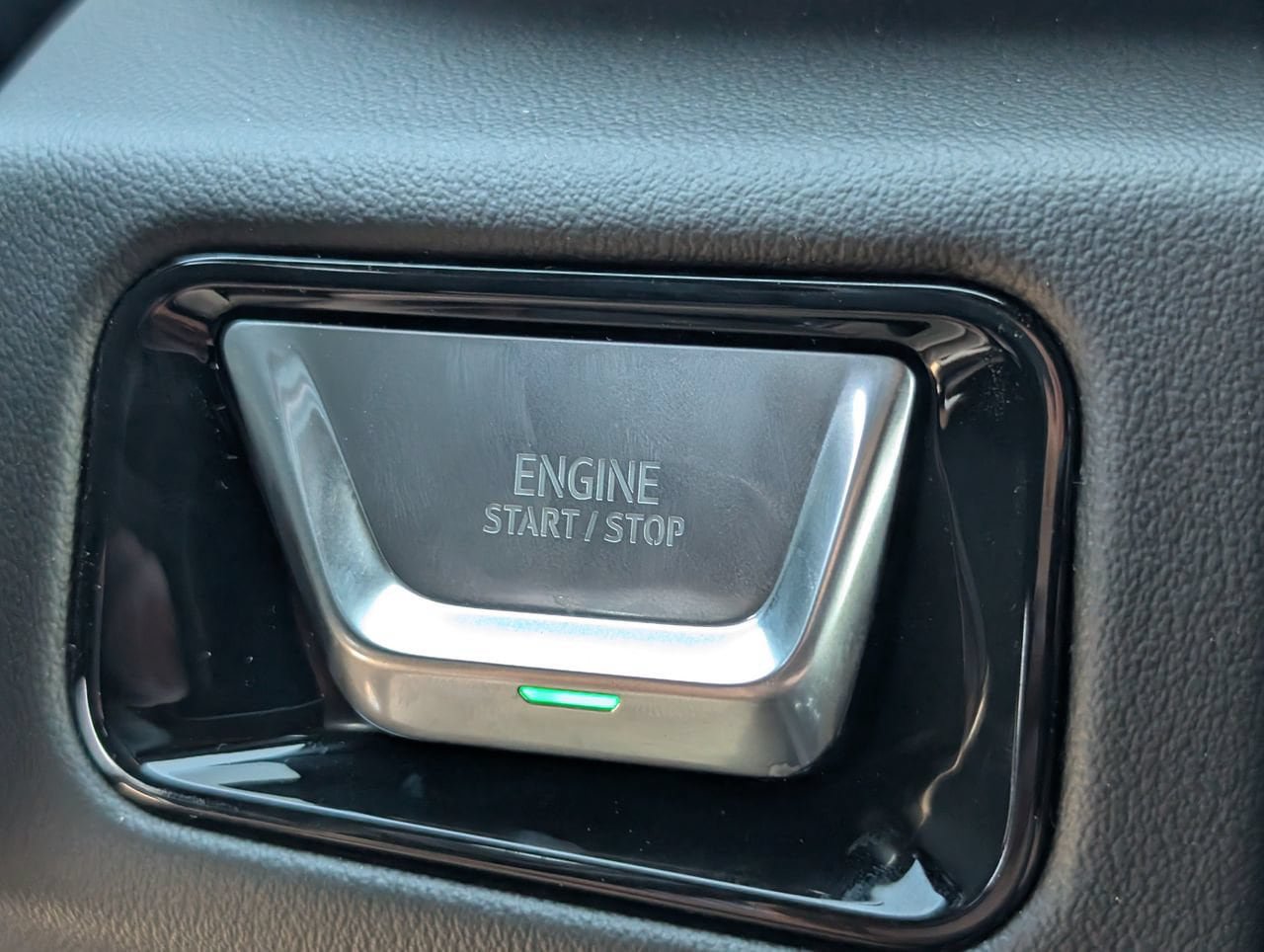 New 2026 GMC Yukon XL Elevation RWD image 15