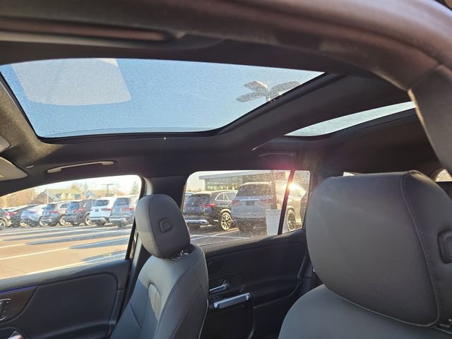 New 2026 Mercedes-Benz GLB 250 4MATIC image 25