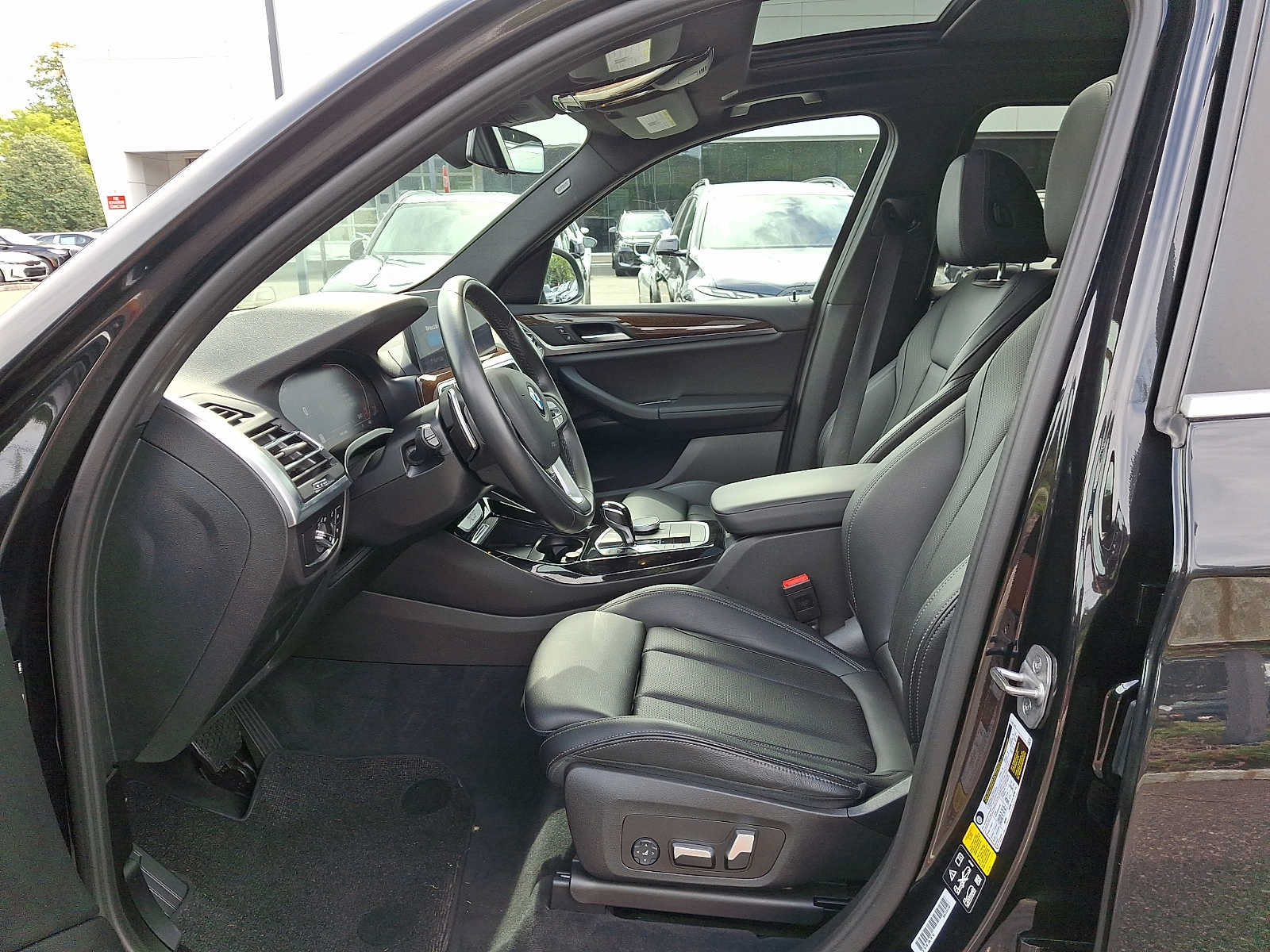 Used 2023 BMW X3 xDrive30i AWD/4WD image 14