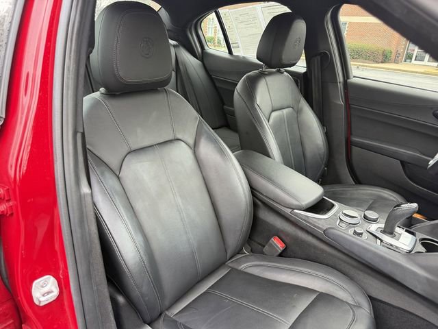Used 2023 Alfa Romeo Giulia Sprint image 33