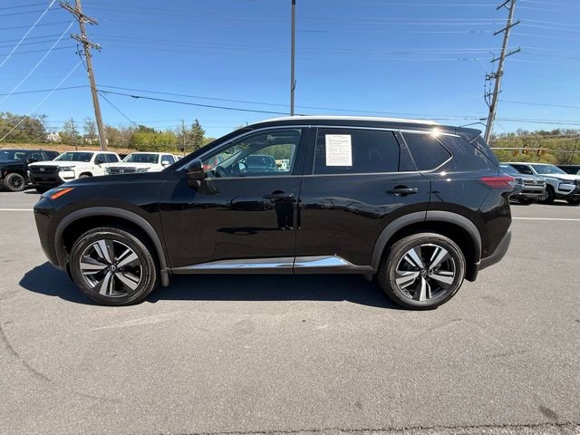 Certified 2023 Nissan Rogue SL w/ SL Premium Package image 8