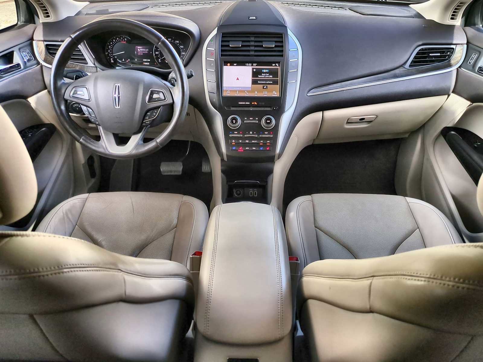 Used 2019 Lincoln MKC Reserve w/ MKC Climate Package image 15