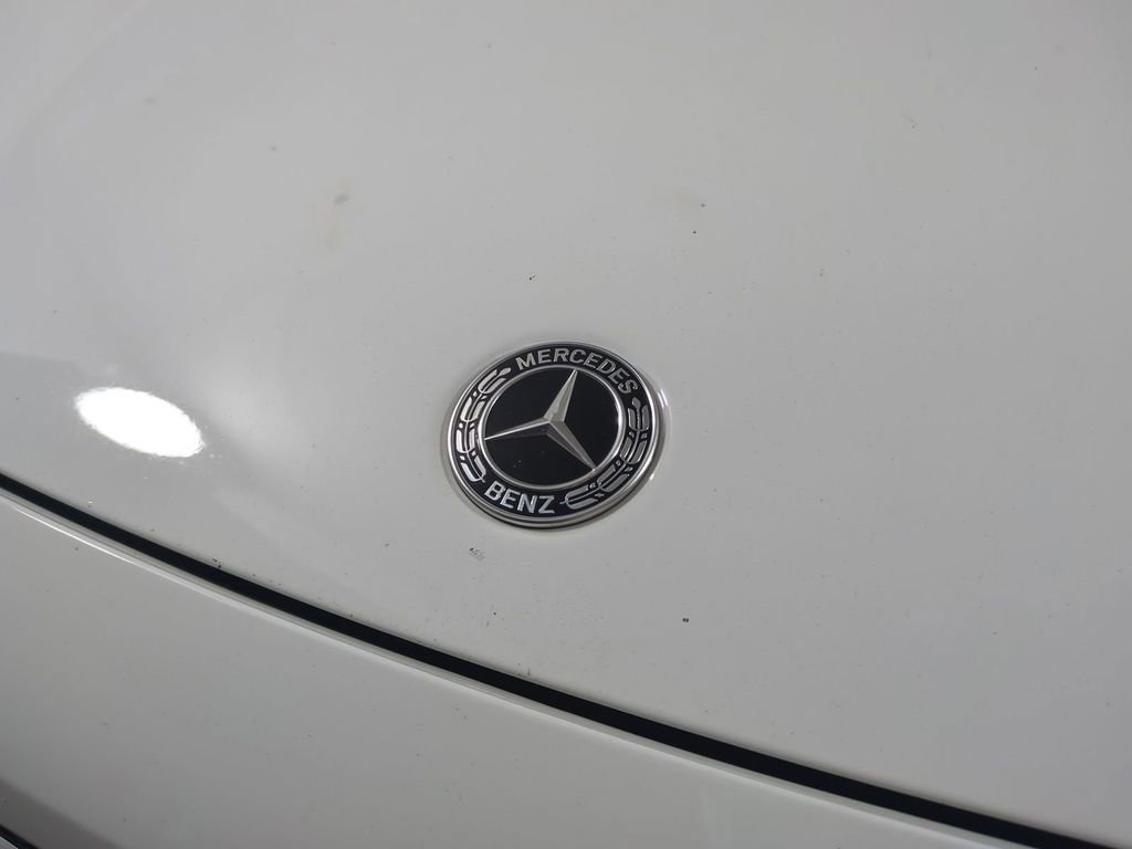 Used 2022 Mercedes-Benz GLB 250 image 13