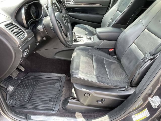 Used 2018 Jeep Grand Cherokee Overland AWD/4WD image 7