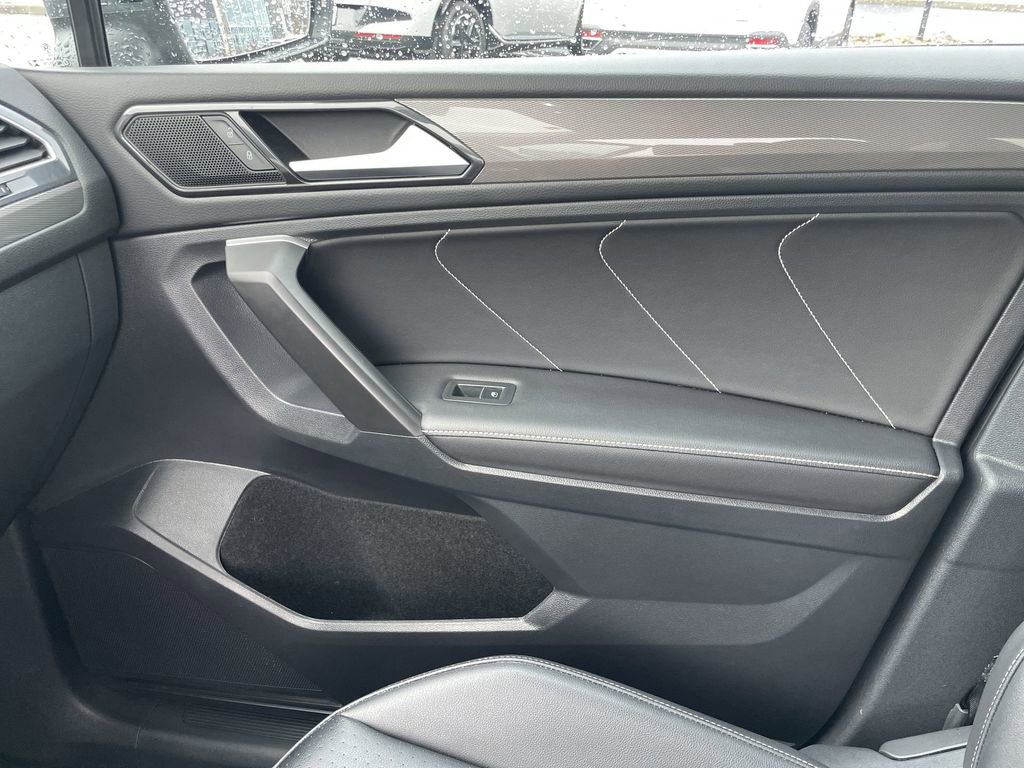 Certified 2023 Volkswagen Tiguan SE image 19