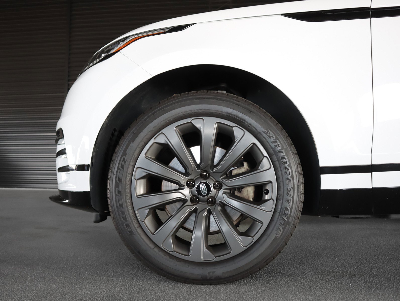 Used 2023 Land Rover Range Rover Velar R-Dynamic S AWD/4WD image 5