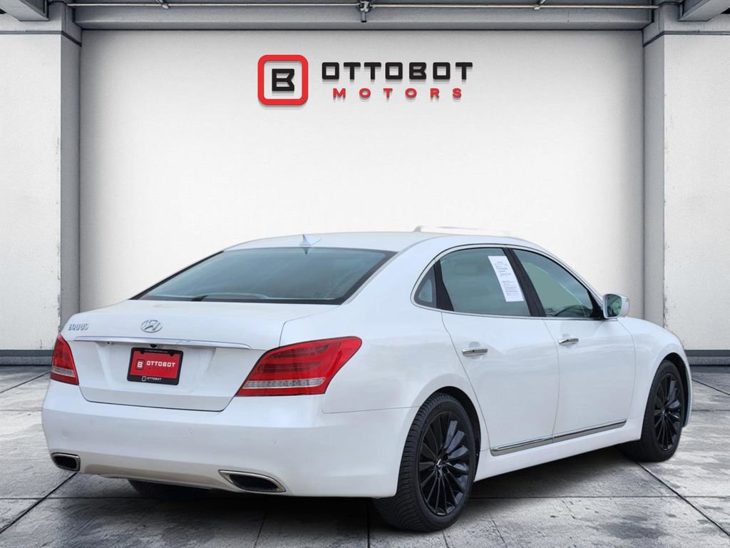 Used 2014 Hyundai Equus Ultimate image 3