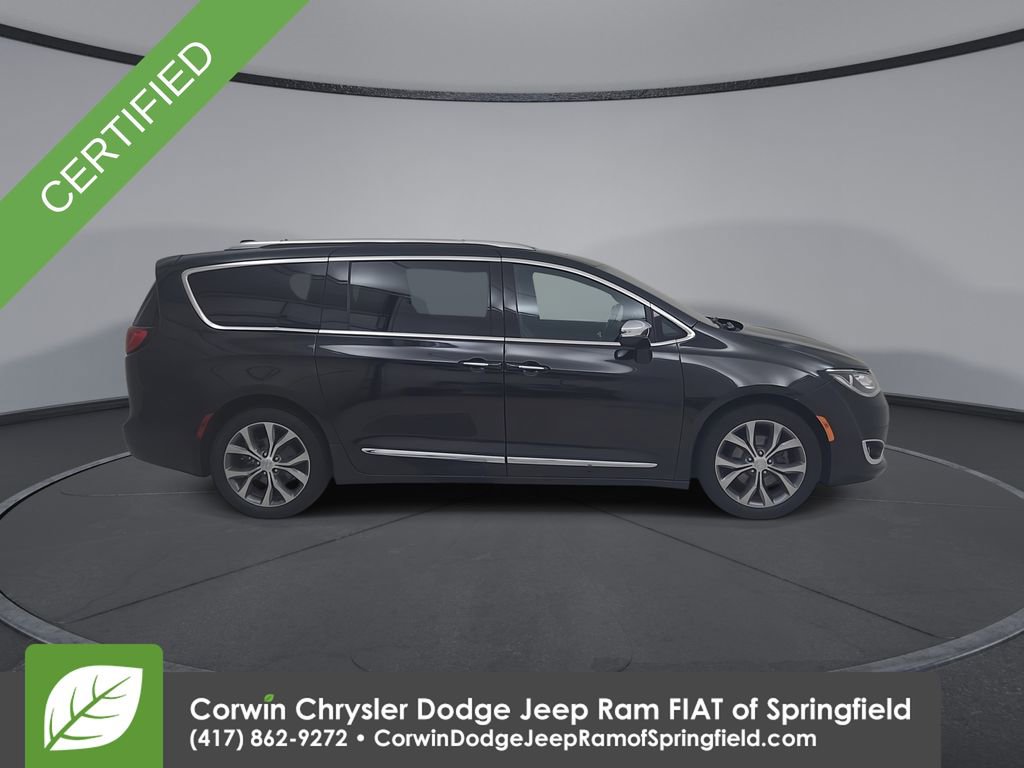 Certified 2020 Chrysler Pacifica Limited image 2