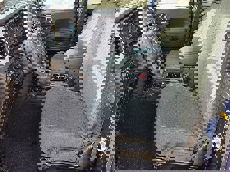 Certified 2025 Jeep Wrangler Sport image 9