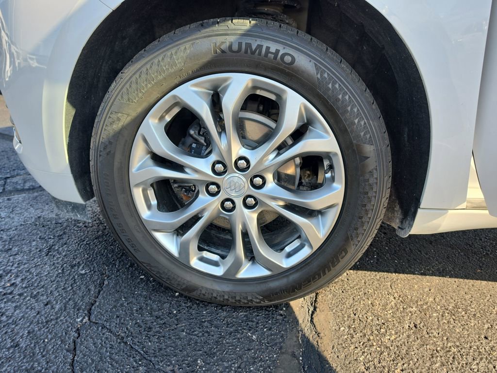 Used 2021 Buick Enclave Avenir w/ Avenir Technology Package image 31