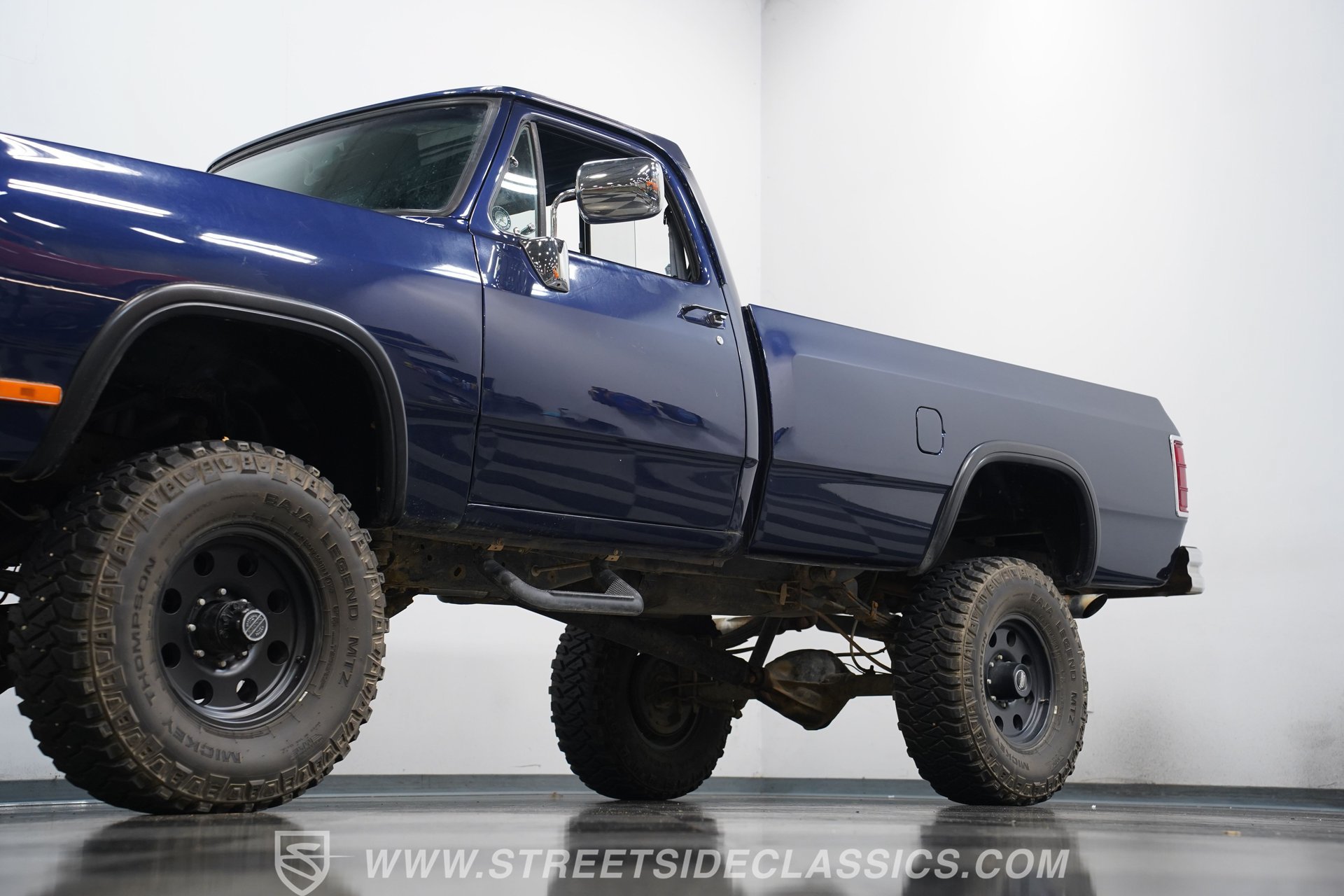 Used 1988 Dodge D/W Truck 250 AWD/4WD image 22