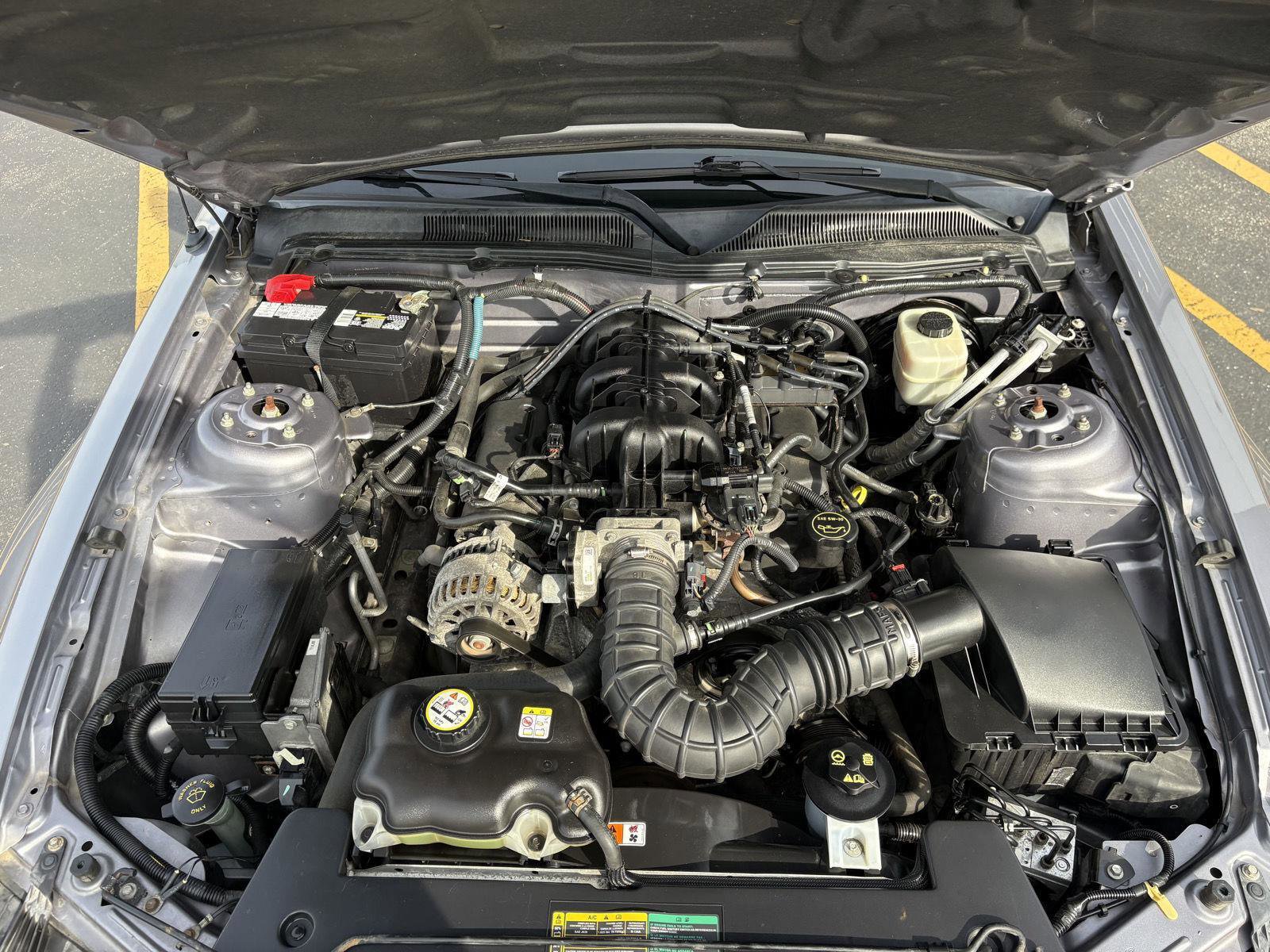 Used 2007 Ford Mustang Deluxe image 24