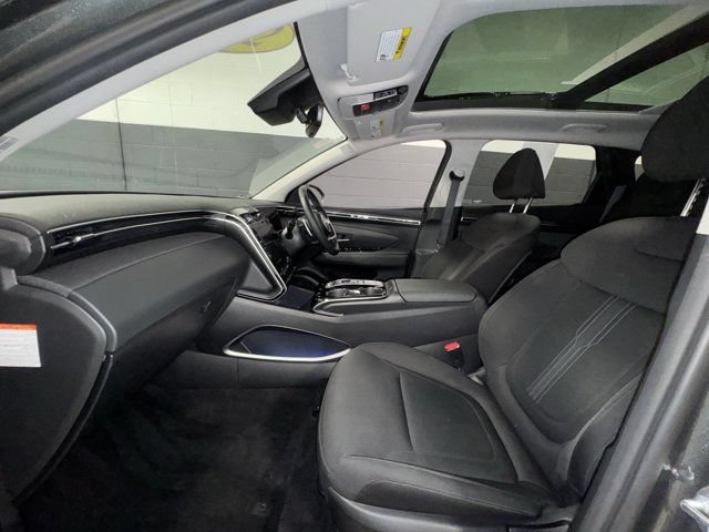 Used 2022 Hyundai Tucson SEL w/ Cargo Package AWD/4WD image 17