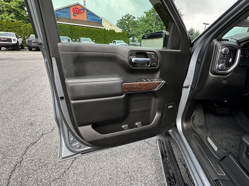 Used 2021 GMC Sierra 1500 Denali w/ Denali Ultimate Package AWD/4WD image 23