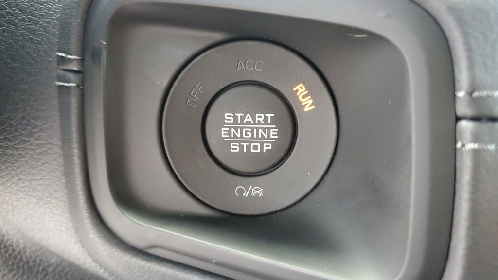 New 2025 Jeep Wrangler Sahara image 24