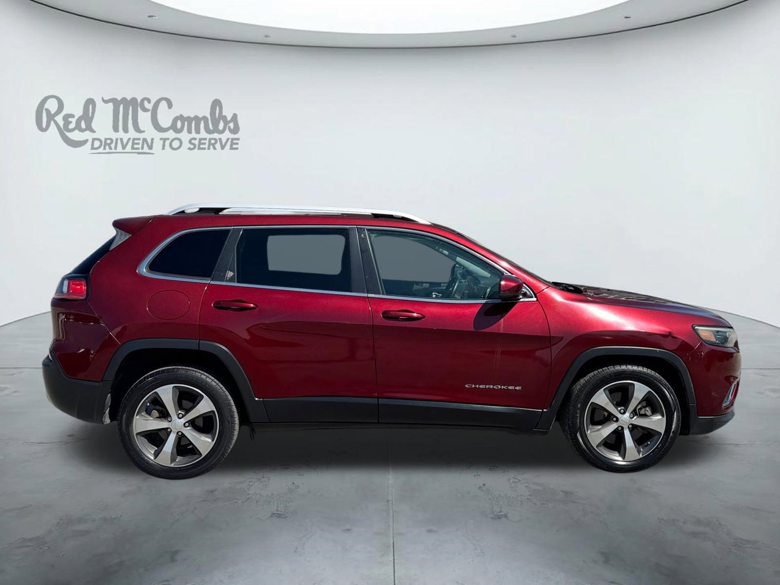 Used 2019 Jeep Cherokee Limited image 6