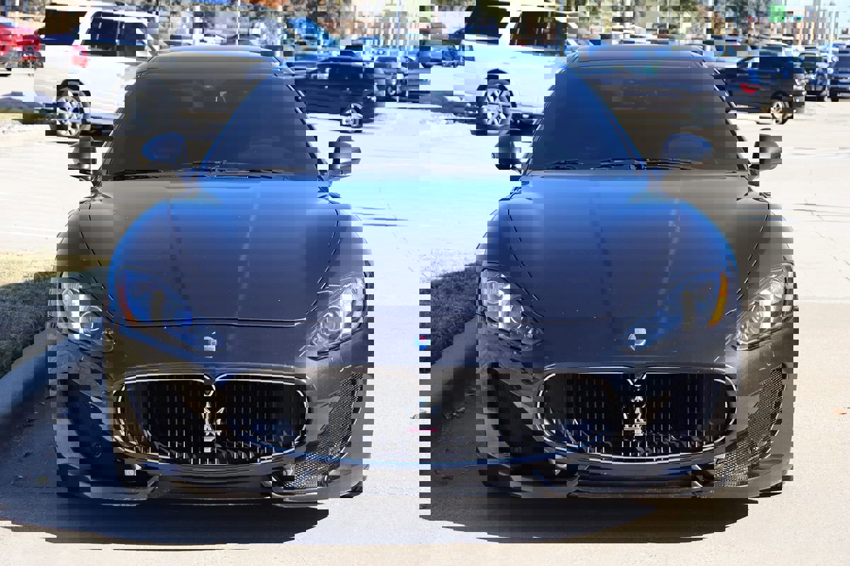 Used 2017 Maserati GranTurismo Sport image 3