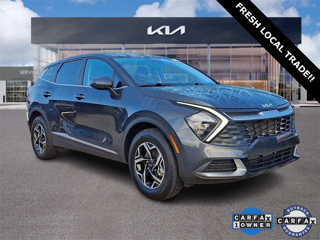 Certified 2023 Kia Sportage LX image 1