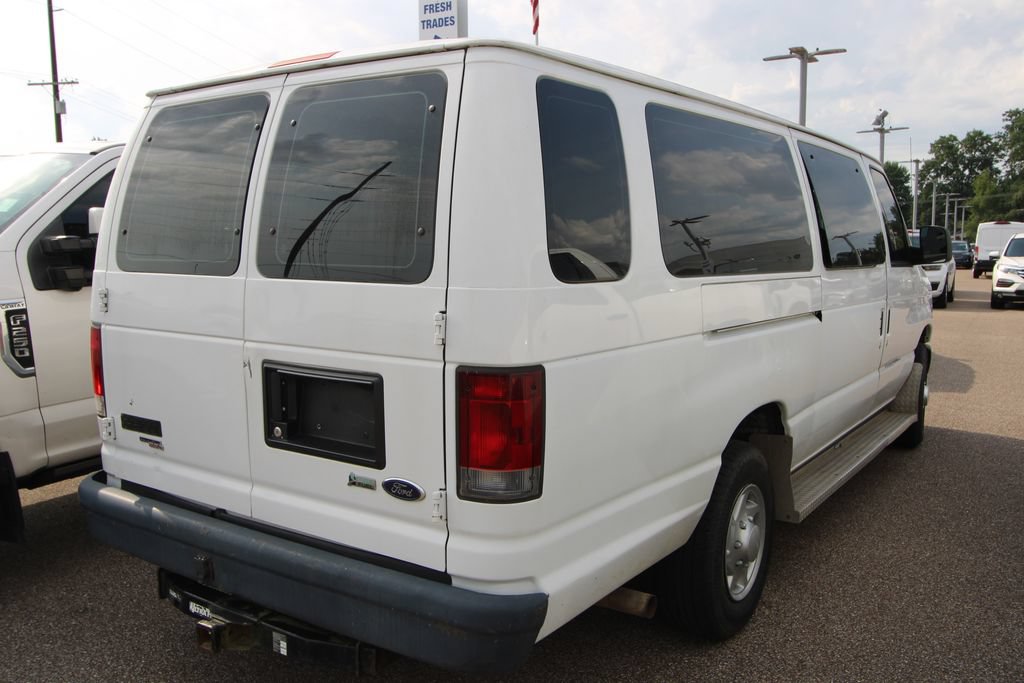 Used 2011 Ford E-350 and Econoline 350 XL w/ PWR Windows & Locks Group RWD image 7