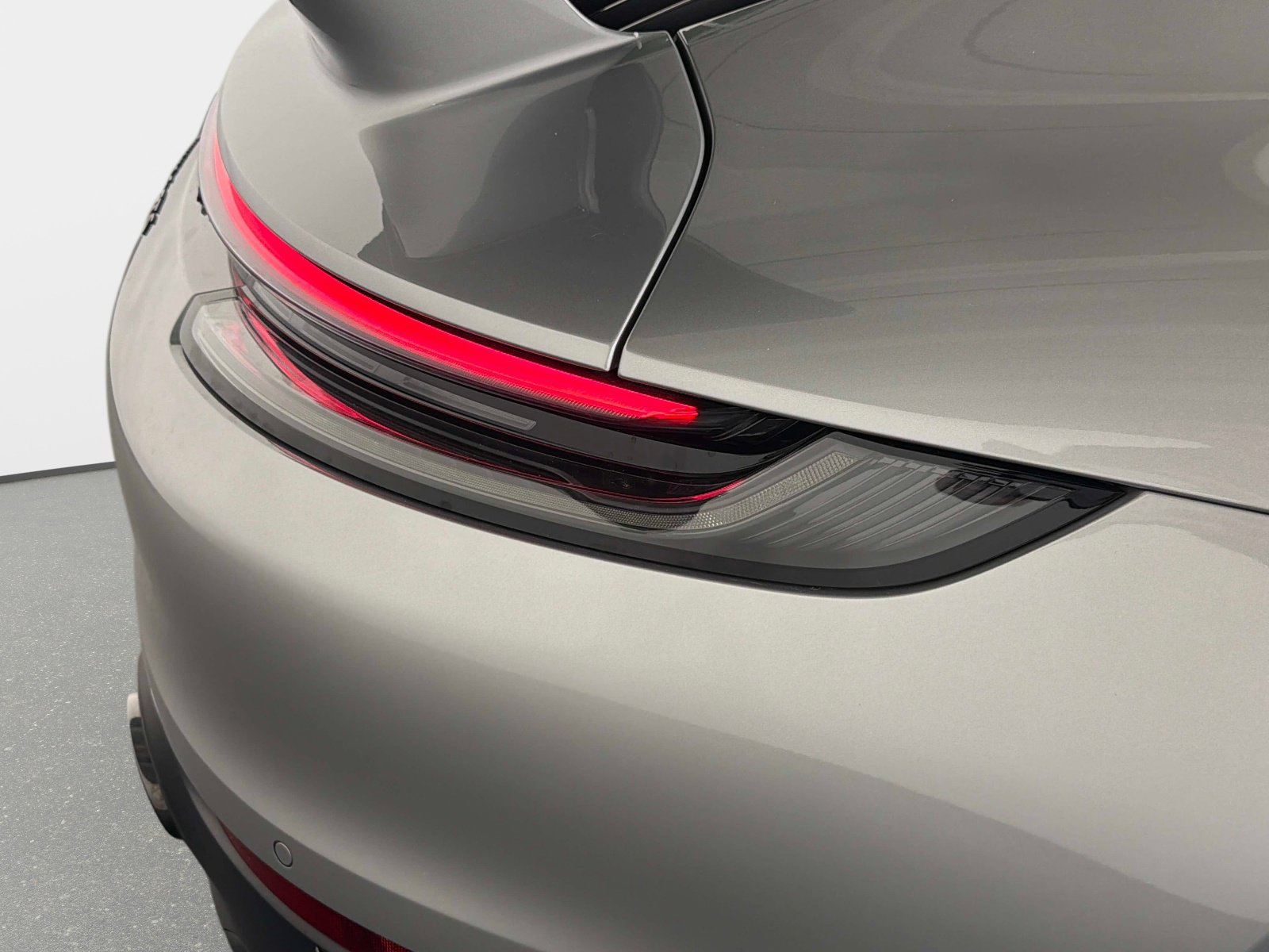Used 2024 Porsche 911 Carrera 4 GTS image 18