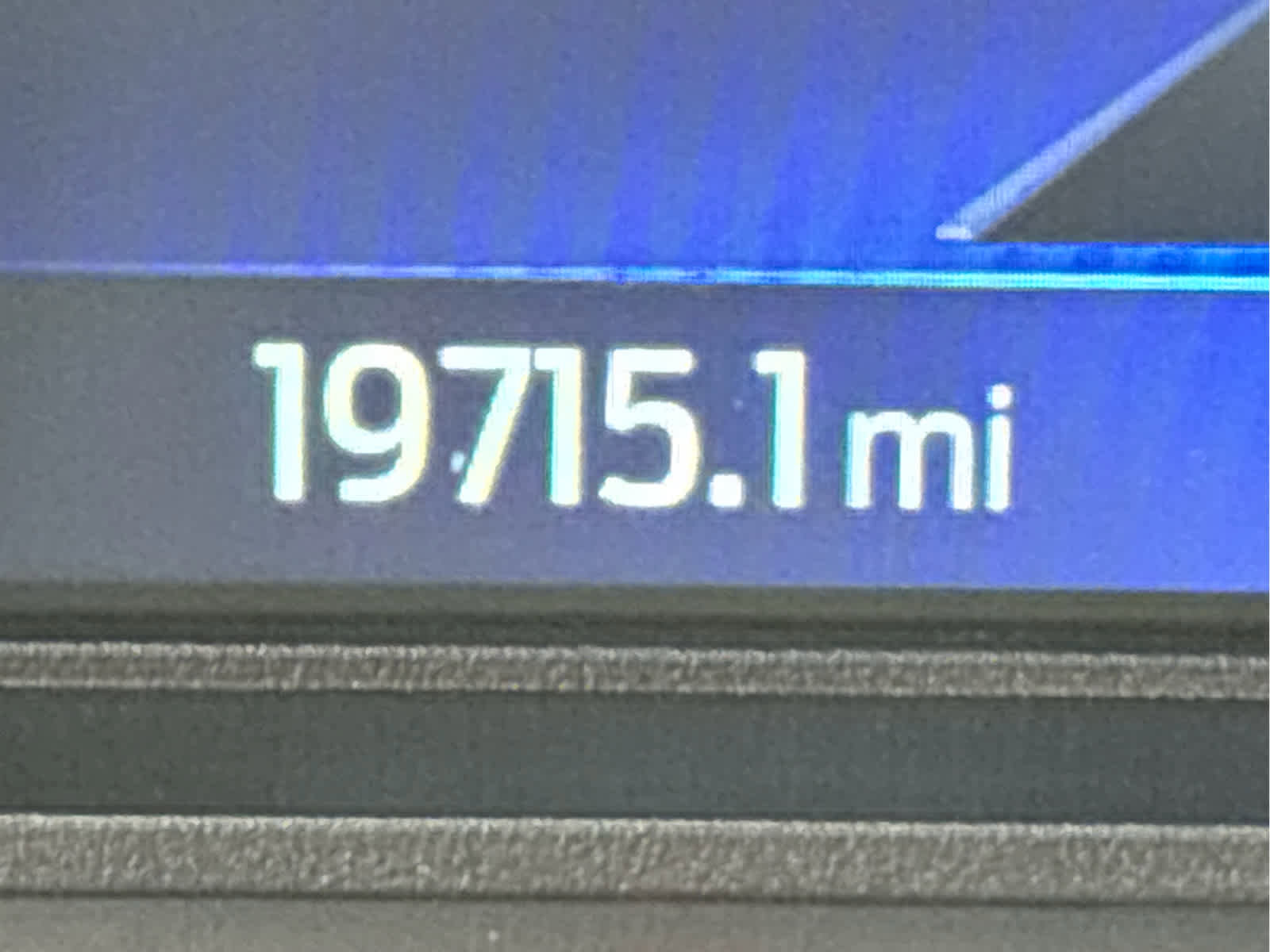 Used 2023 Ford Explorer XLT image 15