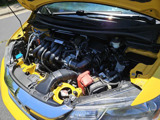 Used 2018 Honda Fit Sport image 9