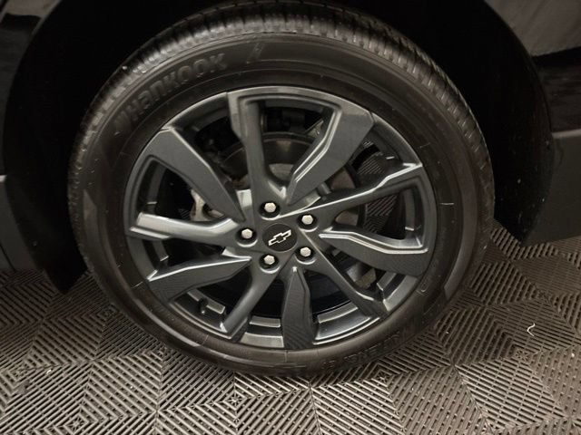 Used 2023 Chevrolet Equinox RS w/ LPO, Floor Liner Package FWD image 23