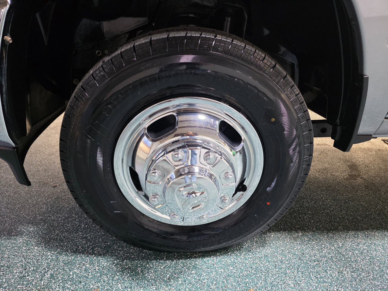 Used 2024 RAM 3500 Tradesman w/ Safety Group image 12