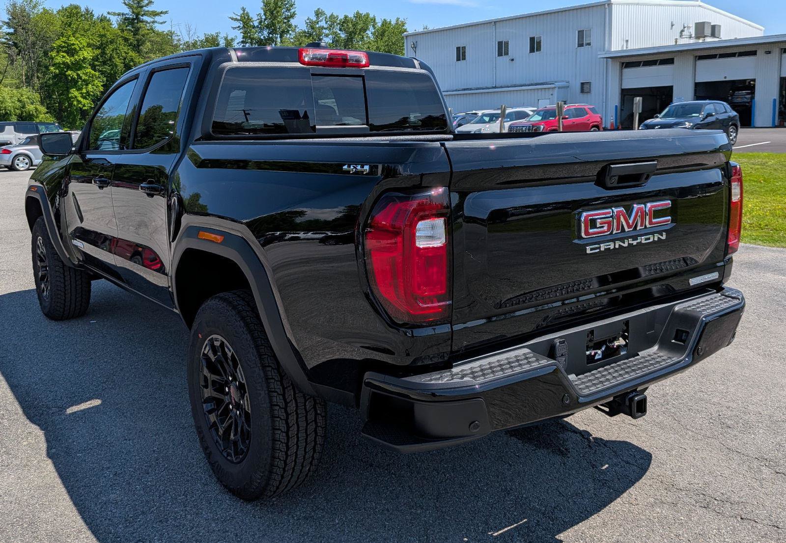 New 2026 GMC Canyon Elevation w/ Convenience Package AWD/4WD image 7