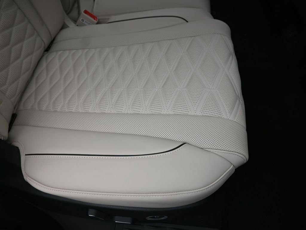 New 2026 Genesis GV80 3.5T e-SC AWD/4WD image 16