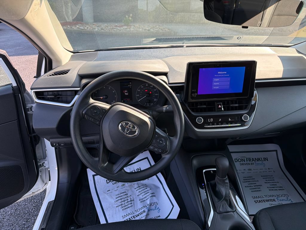 Used 2024 Toyota Corolla LE FWD image 13