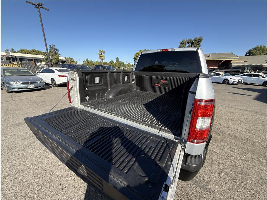 Used 2018 Ford F150 XLT AWD/4WD image 25