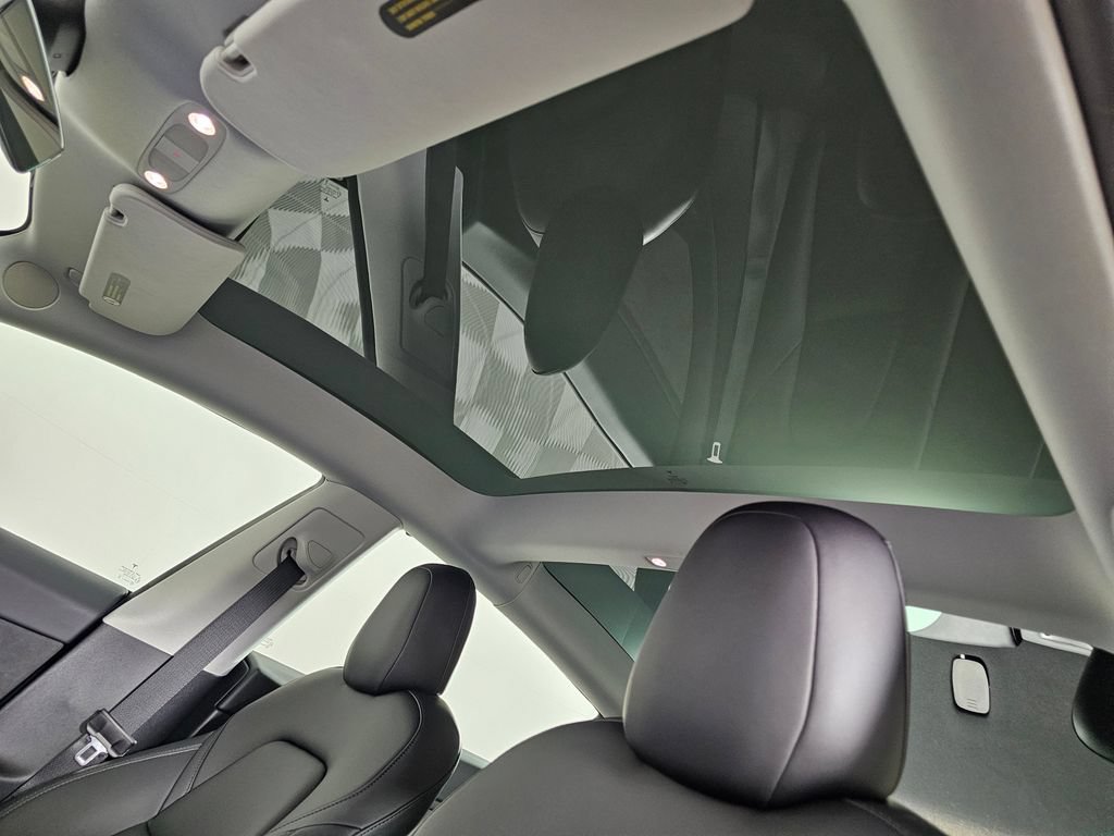 Used 2021 Tesla Model 3 Standard Range Plus RWD image 23
