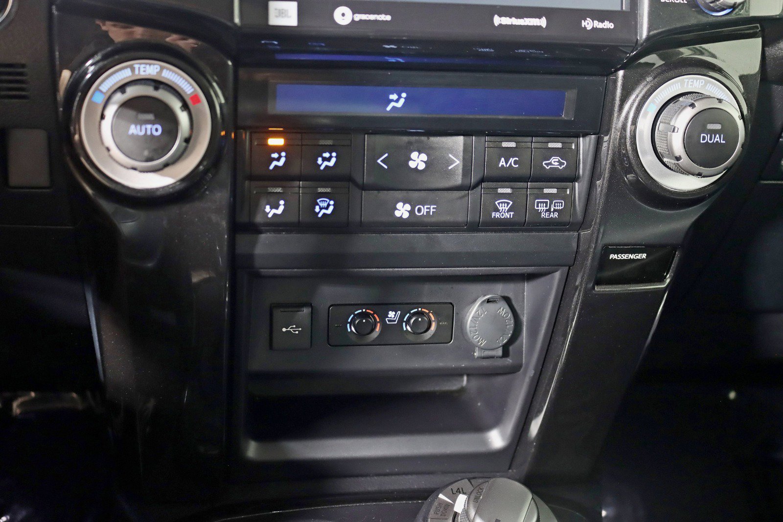 Used 2020 Toyota 4Runner Nightshade AWD/4WD image 23