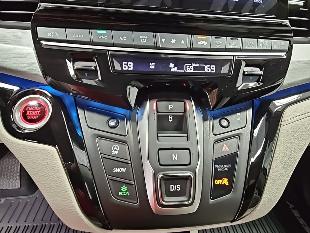 New 2026 Honda Odyssey Touring image 20