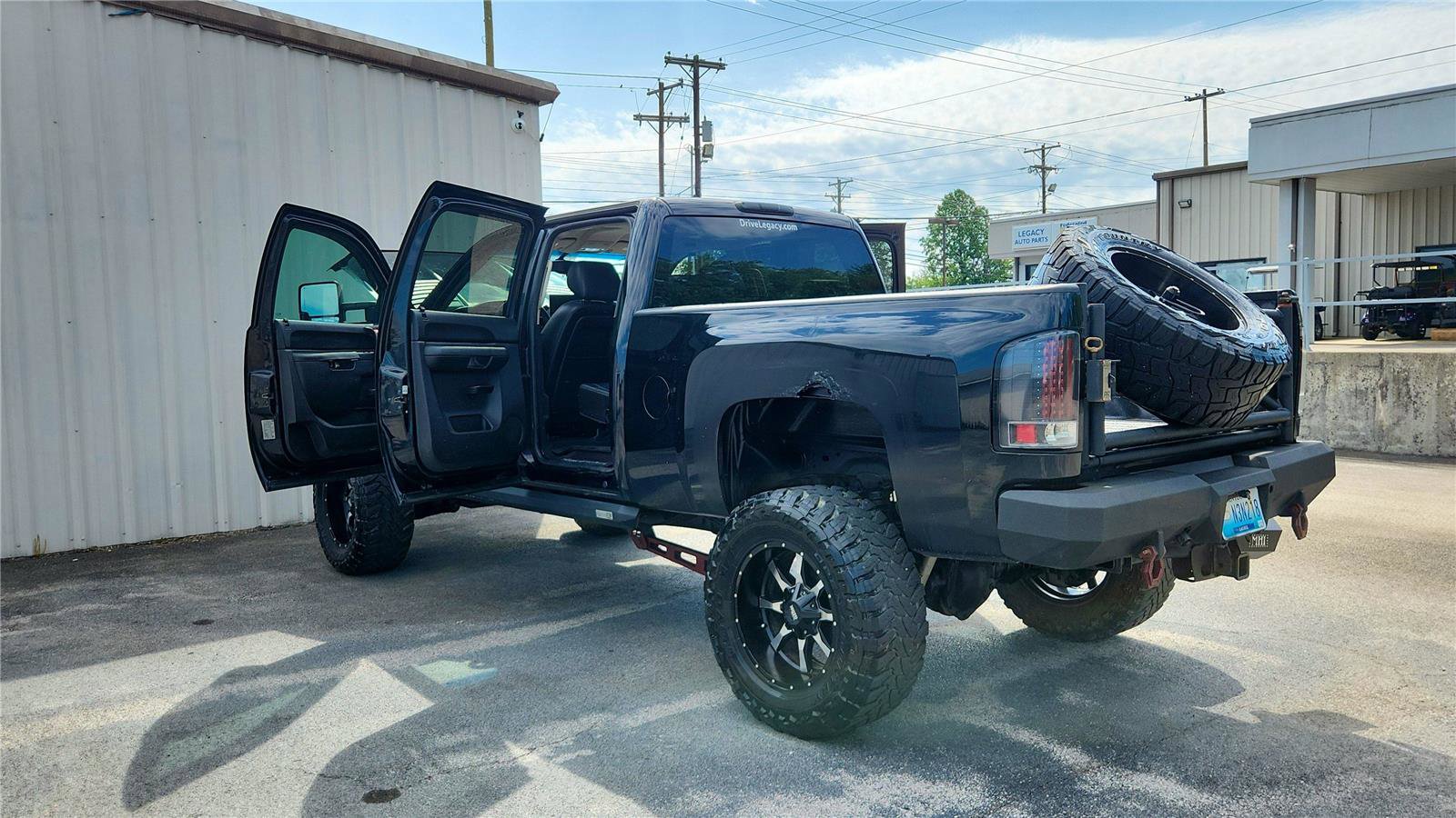 Used 2013 Chevrolet Silverado 2500 LT w/ Z71 Appearance Package AWD/4WD image 7