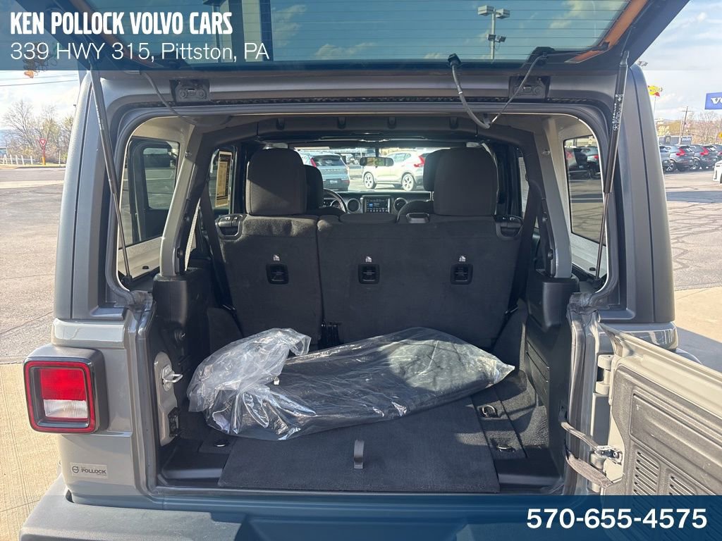 Used 2021 Jeep Wrangler Unlimited Sport image 36