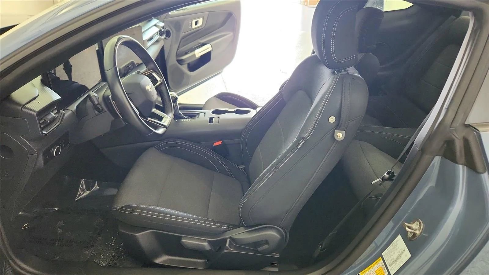 Used 2025 Ford Mustang GT image 23