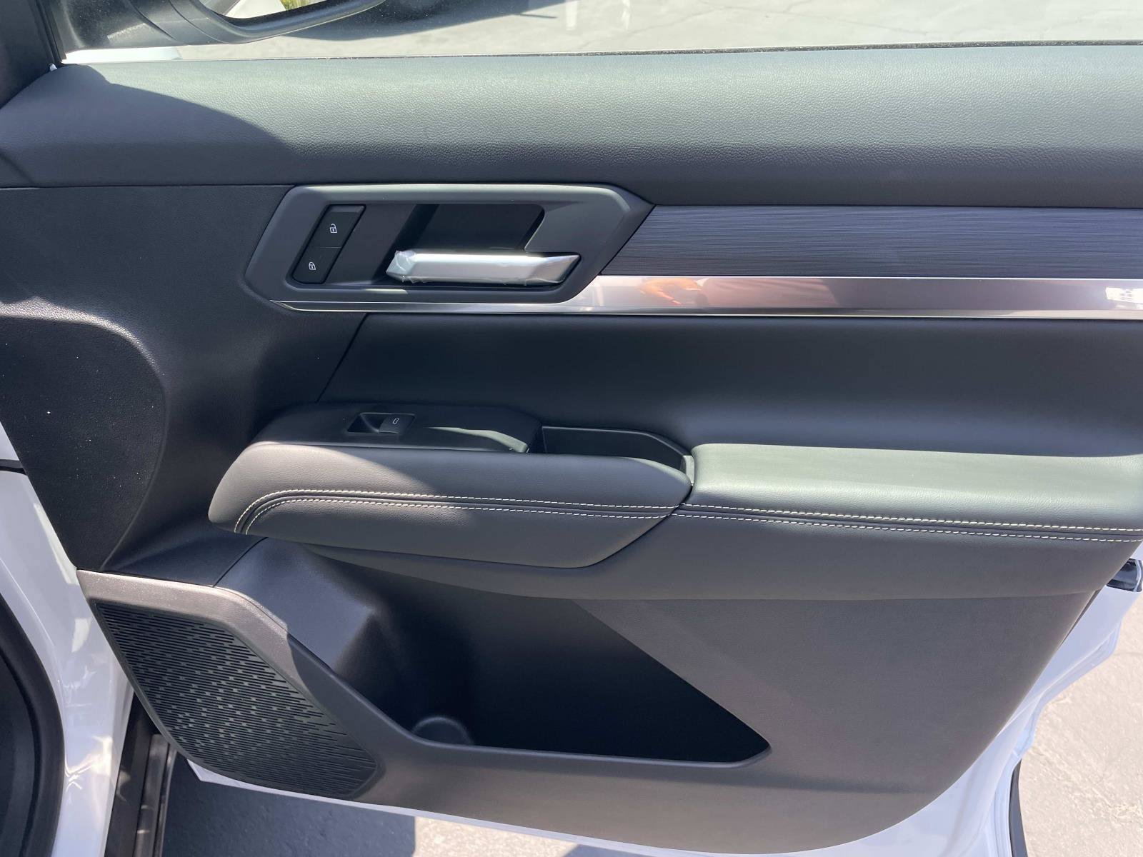 New 2027 GMC Terrain Elevation AWD/4WD image 26