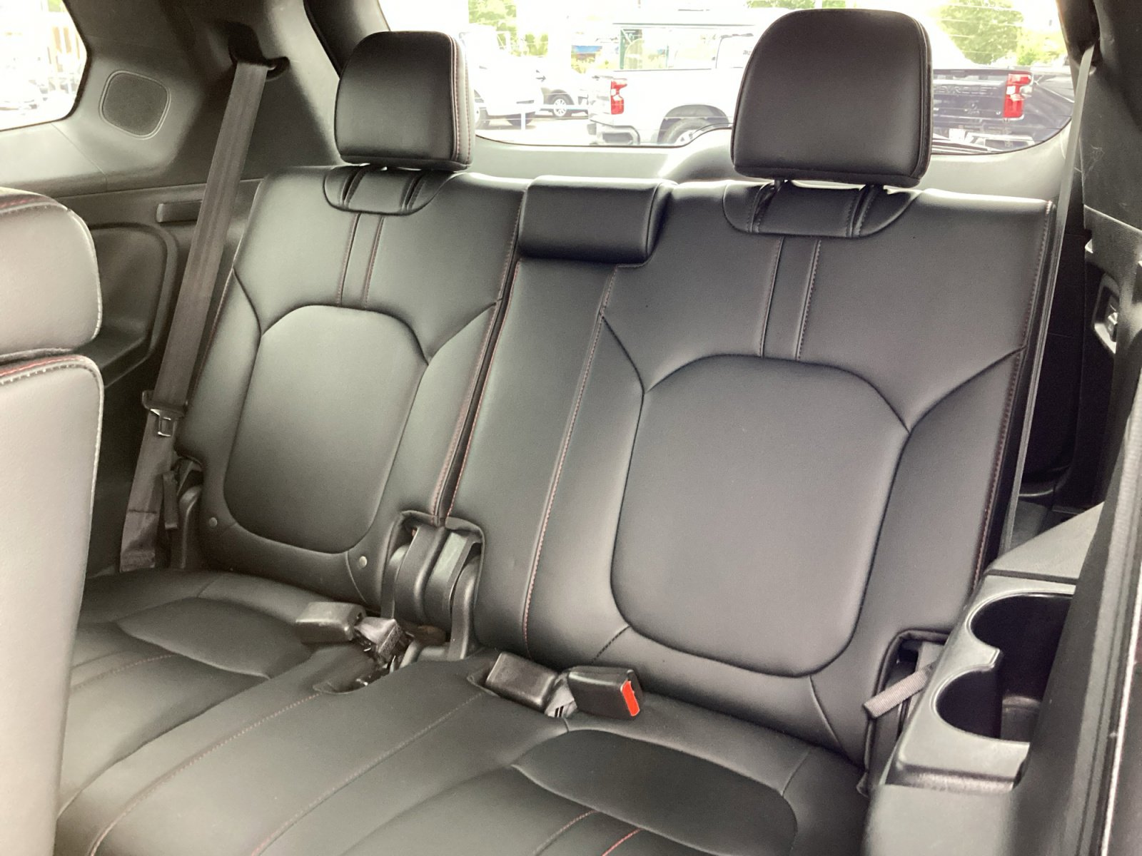 Used 2025 Honda Pilot Black Edition image 29