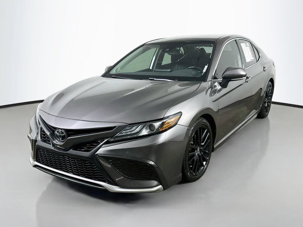 Used 2022 Toyota Camry XSE w/ Navigation Package FWD video 2
