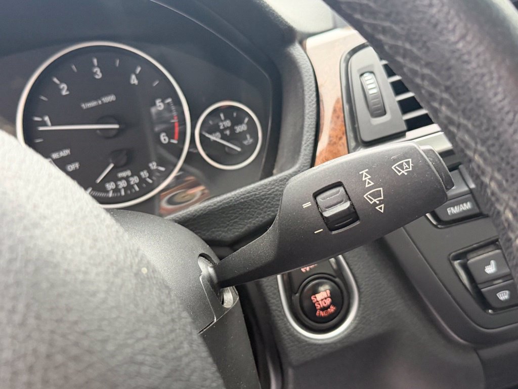Used 2014 BMW 328d xDrive Sedan AWD/4WD image 30