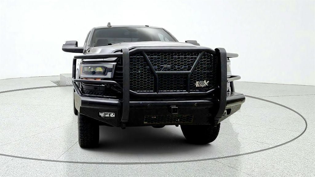 Used 2022 RAM 2500 Laramie w/ Night Edition AWD/4WD image 2