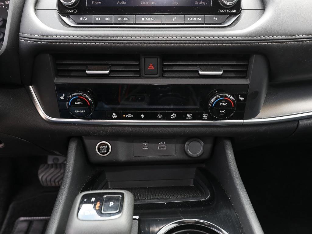 Used 2023 Nissan Rogue SV w/ SV Premium B Package image 18