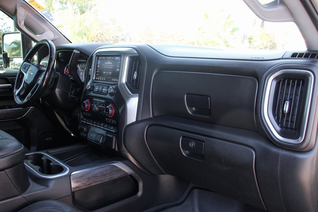 Used 2020 Chevrolet Silverado 2500 LTZ w/ LTZ Premium Package image 36
